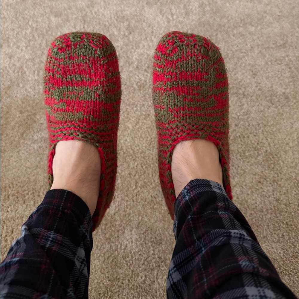 Hand-Knitted Slippers (Bosnian Pape)